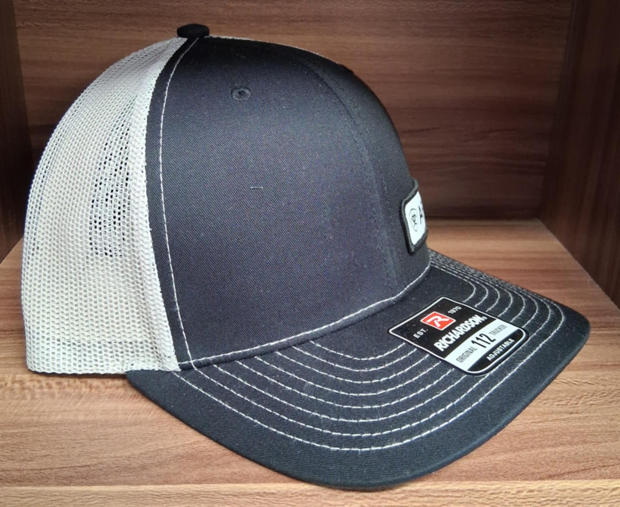 Ariat Logo Trucker Cap - Black