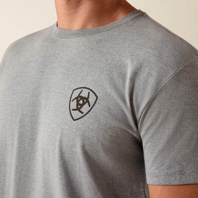 Ariat Banner Badge Mens T Shirt - Iceberg